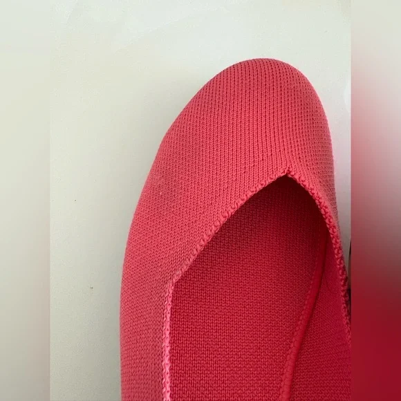 Rothy's Vibrant Pink round toe Flats 10.5 - Picture 5 of 9